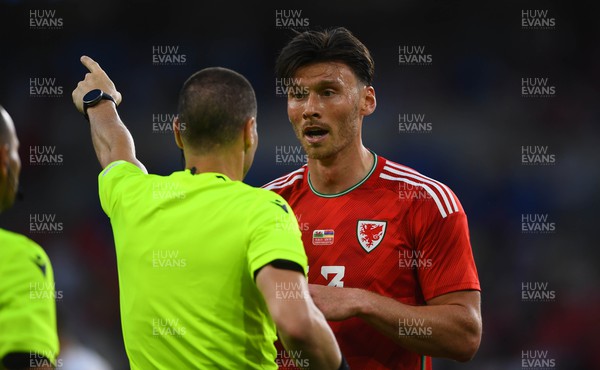 160623 - Wales v Armenia - UEFA European Championship Qualifers - Referee Georgi Kabakov sends off Kieffer Moore of Wales