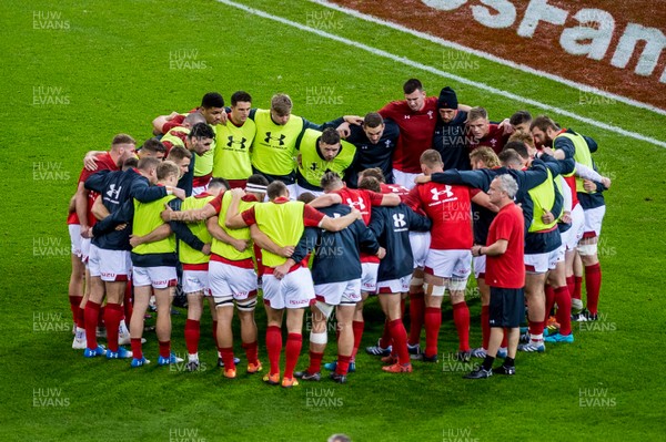 101118 - Wales v Australia, Under Armour Series -  Wales pre-match huddle 