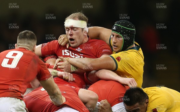 101118 - Wales v Australia - Under Armour Series 2018 - A bloody Alun Wyn Jones of Wales with Adam Coleman of Australia