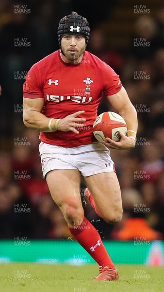 101118 - Wales v Australia, Under Armour Series 2018 - Leigh Halfpenny of Wales      