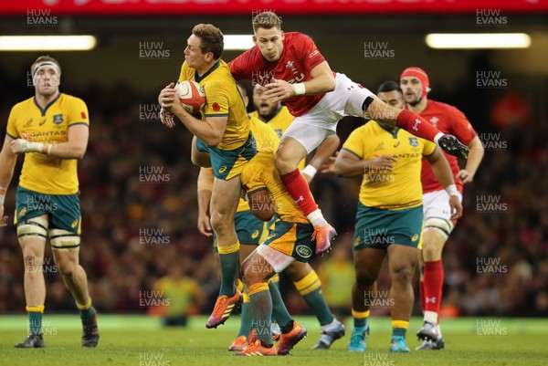 101118 - Wales v Australia, Under Armour Series 2018 - Dane Haylett-Petty of Australia claims the ball as Liam Williams of Wales challenges
