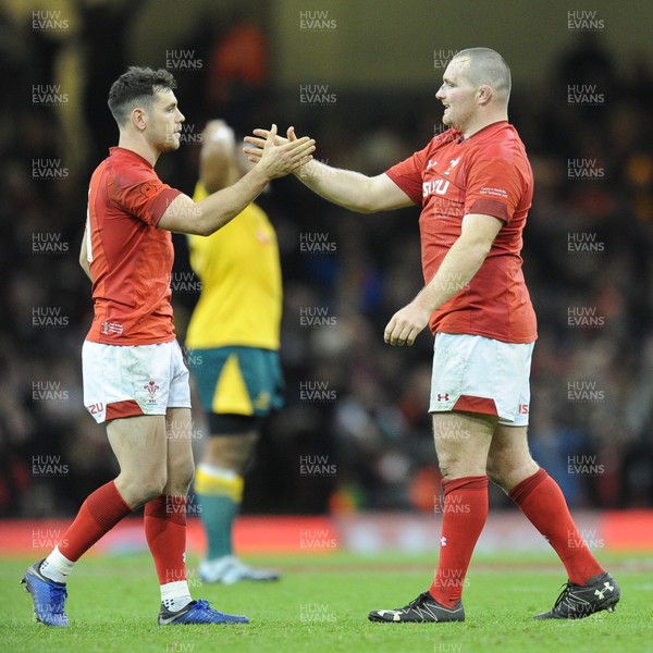 101118 - Wales v Australia - Under Armour Series 2018 - Ken Owens of Wales and Tomos Williams of Wales 