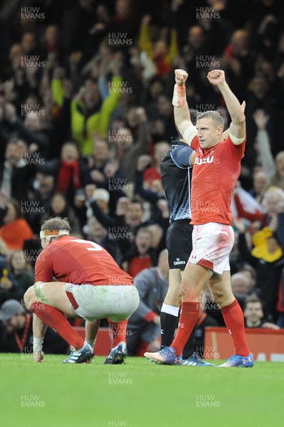 101118 - Wales v Australia - Under Armour Series 2018 - Hadleigh Parkes of Wales celebrates their victory