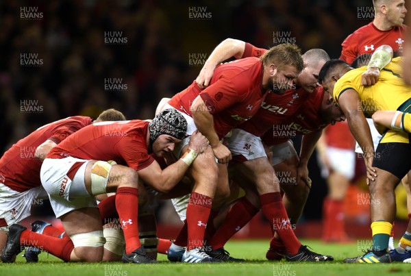101118 - Wales v Australia - Under Armour Series - Dan Lydiate and Tomas Francis of Wales