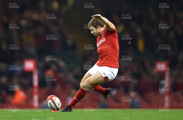 111117 - Wales v Australia - Under Armour Series 2017 - Leigh Halfpenny of Wales kicks at goal