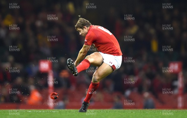 111117 - Wales v Australia - Under Armour Series 2017 - Leigh Halfpenny of Wales kicks at goal