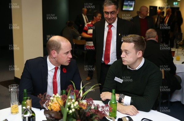 111117 - Wales v Australia - Under Armour Series 2017 - Prince William talks to former Wales International Owen Williams before kick off