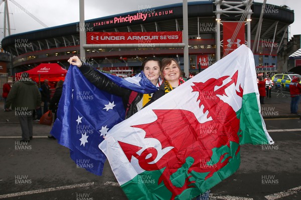 111117 Wales v Australia - Under Armour 2017 Series -  Fans of Wales and Australia enjoy the atmosphere before the game