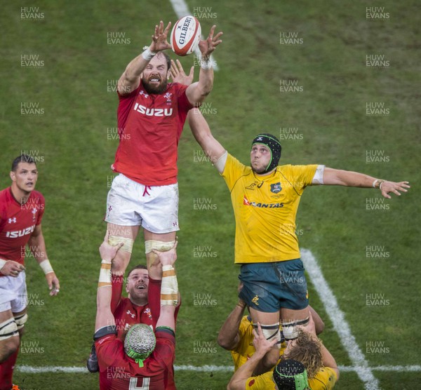 111117 Wales v Australia - Adam Coleman of Australia  challenges Alun Wyn Jones of Wales in the line out 
