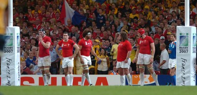 14.09.07 - Wales v Australia - Rugby World Cup 2007 -  Wales players look dejected after a Australian try 