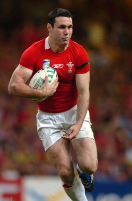 14.09.07 - Wales v Australia - Rugby World Cup 2007 -  Wales' Stephen Jones 