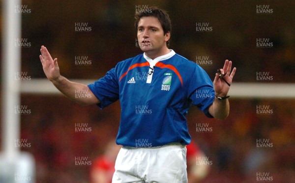 14.09.07 - Wales v Australia - Rugby World Cup 2007 -  Referee, Steve Walsh 