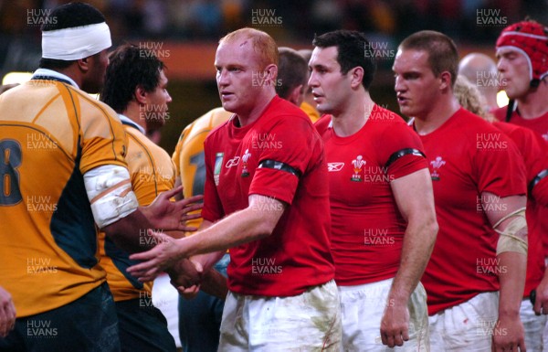 14.09.07 - Wales v Australia - Rugby World Cup 2007 -  Wales' Martyn Williams shakes hands with Australian players 