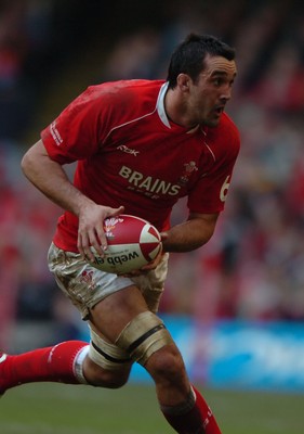 04.11.06  Wales v Australia.  Jonathan Thomas  