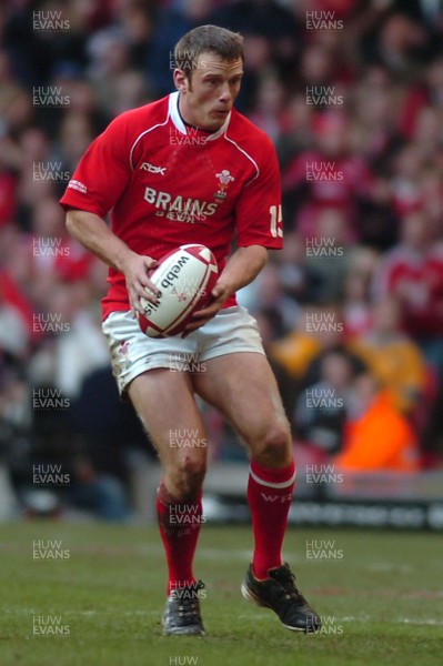 04.11.06 - Wales v Australia - Invesco Perpetual Series 2006 - Wales' Kevin Morgan 