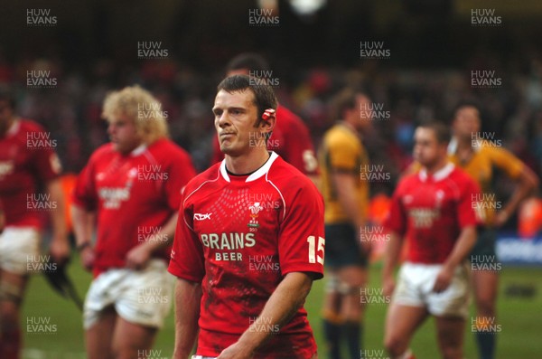 04.11.06  Wales v Australia.  Wales Kevin Morgan leaves the fiedl at the end of the game  