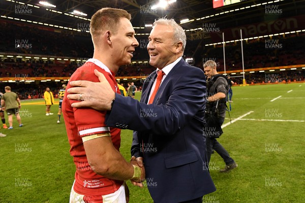 201121 - Wales v Australia - Autumn Nations Series - Liam Williams of Wales and Wales head coach Wayne Pivac at the end of the game