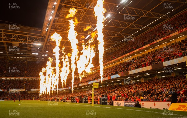 201121 - Wales v Australia, 2021 Autumn Nations Series - A general view of the Principality Stadium during the warm up to the match