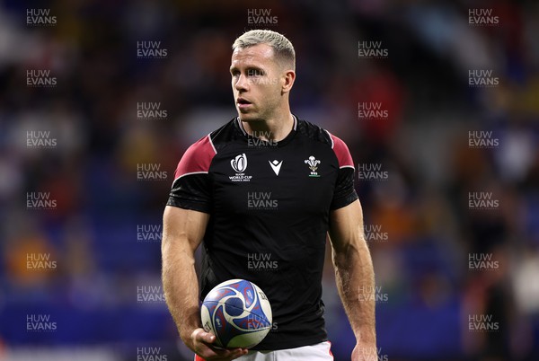 240923 - Wales v Australia - Rugby World Cup France 2023 - Pool C - Gareth Davies of Wales during the warm up