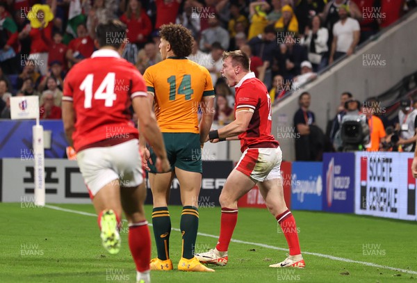 240923 - Wales v Australia - Rugby World Cup France 2023 - Pool C -  Nick Tompkins of Wales celebrates try
