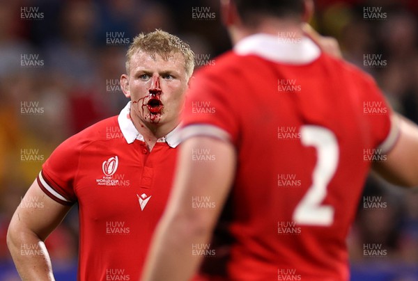 240923 - Wales v Australia - Rugby World Cup France 2023 - Pool C - Jac Morgan of Wales with blood pouring down his face