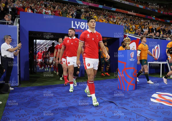 240923 - Wales v Australia - Rugby World Cup France 2023 - Pool C - Louis Rees-Zammit of Wales walks out the tunnel