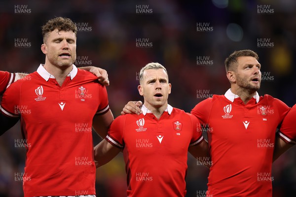 240923 - Wales v Australia - Rugby World Cup France 2023 - Pool C - Will Rowlands, Gareth Davies and Dan Biggar of Wales sing the anthem
