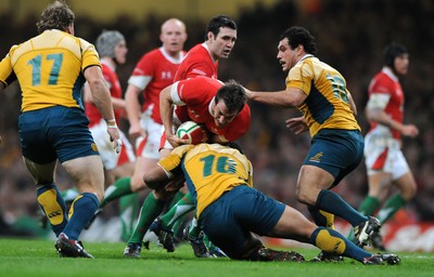 28.11.09 - Wales v Australia - Invesco Perpetual Series 2009 - Wales' Sam Warburton. 