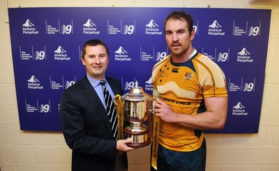 28.11.09 - Wales v Australia - Invesco Perpetual Series 2009 - Australia captain Rocky Elsom receives the Invesco Perpetual winners trophy. 