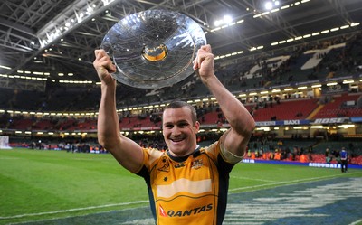 28.11.09 - Wales v Australia - Invesco Perpetual Series 2009 - Australia's Matt Giteau celebrates with the James Bevan Trophy. 