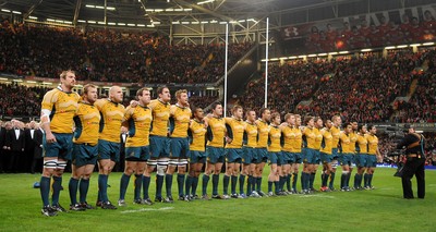 28.11.09 - Wales v Australia - Invesco Perpetual Series 2009 - Australia line up for the national anthems. 