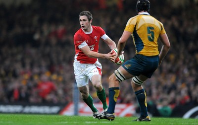 28.11.09 - Wales v Australia - Invesco Perpetual Series 2009 - Wales' Andrew Bishop. 