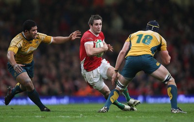 281109 Wales v Australia, Invesco Perpetual 2009 Series - Wales' Andrew Bishop charges forward
