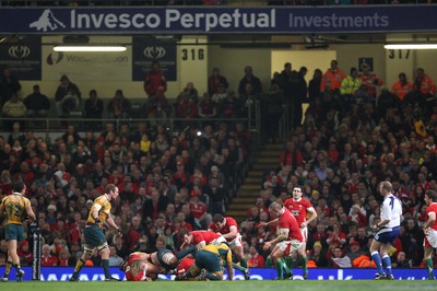 28.11.09...Wales v Australia, Invesco Perpetual 2009 Series. 
