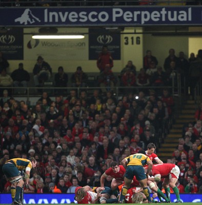 28.11.09...Wales v Australia, Invesco Perpetual 2009 Series. 