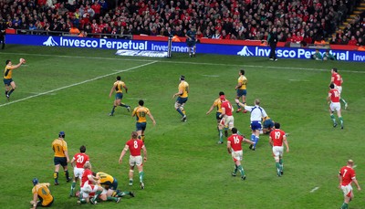 28.11.09 - Invesco Perpetual Rugby. Wales v Australia  