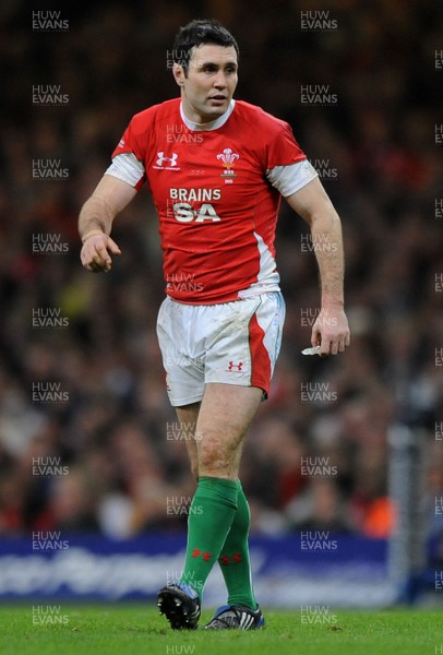 28.11.09 - Wales v Australia - Invesco Perpetual Series 2009 - Wales' Stephen Jones. 
