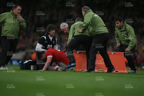 28.11.09  Wales v Australia... Wales' Matthew Rees is injured. 