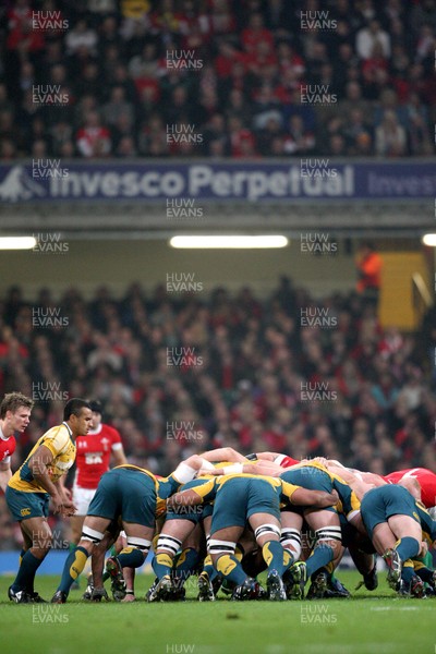 28.11.09...Wales v Australia, Invesco Perpetual 2009 Series. 