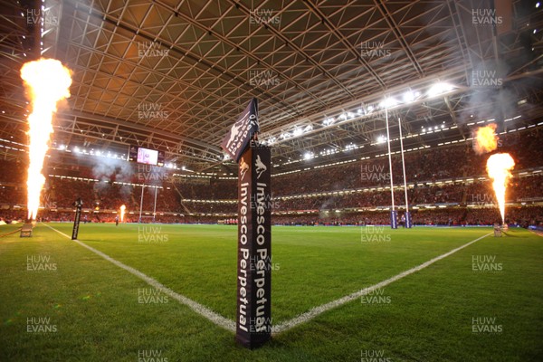 28.11.09...Wales v Australia, Invesco Perpetual 2009 Series. 