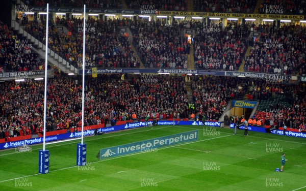 28.11.09 - Invesco Perpetual Rugby. Wales v Australia  