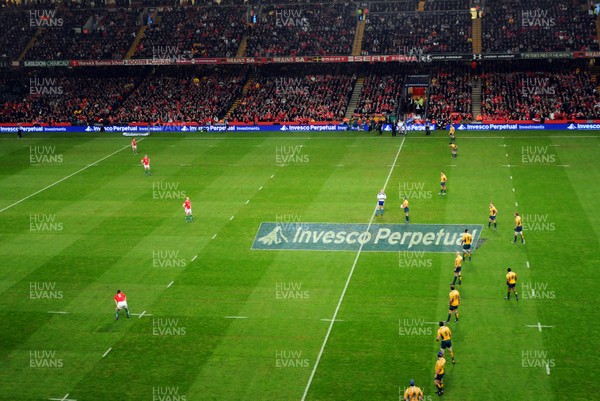 28.11.09 - Invesco Perpetual Rugby. Wales v Australia  