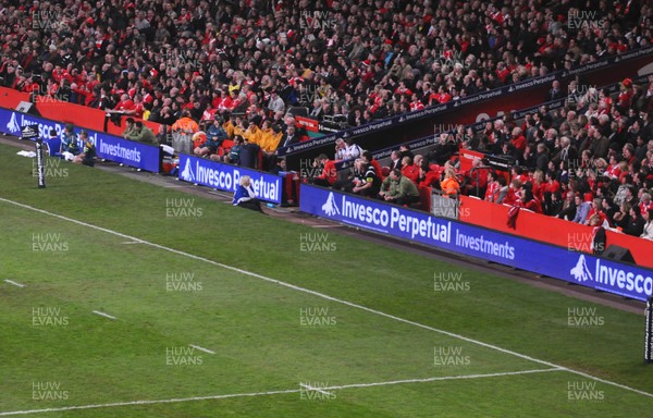 28.11.09 - Invesco Perpetual Rugby. Wales v Australia  