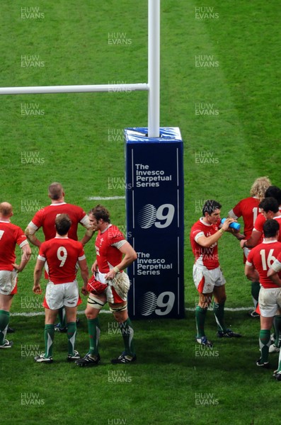 28.11.09 - Invesco Perpetual Rugby. Wales v Australia  