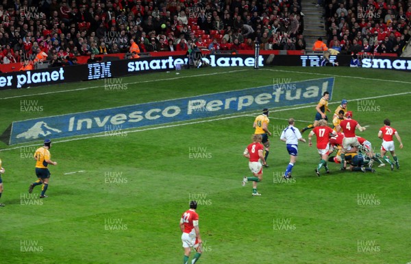 28.11.09 - Invesco Perpetual Rugby. Wales v Australia  
