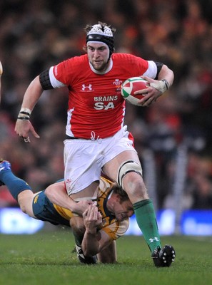 29.11.08 - Wales v Australia - Invesco Perpetual Series 2008 - Wales' Ryan Jones. 