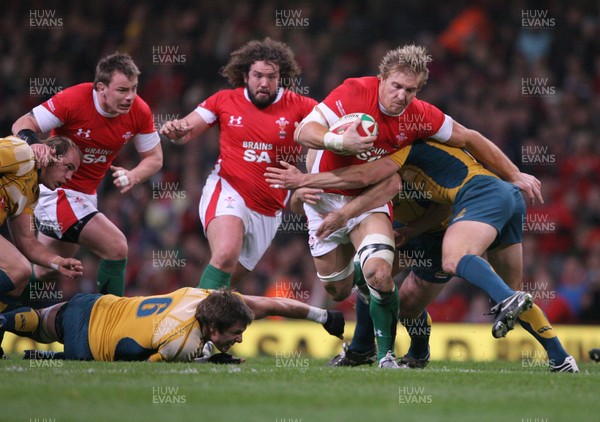 29.11.08 Wales v Australia... Wales' Andy Powell batters his way through. 