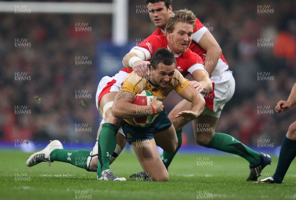 29.11.08 ... Wales v Australia, Invesco Perpetual Series 2008. -  Australia's Quade Cooper is tackled by Wales' Andy Powell   