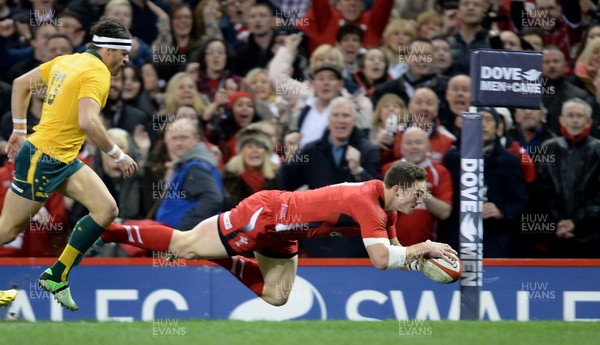 301113 - Wales v Australia - Dove Men Series 2013 -George North of Wales scores try