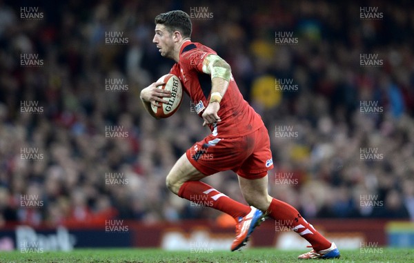 301113 - Wales v Australia - Dove Men Series 2013 -Alex Cuthbert of Wales